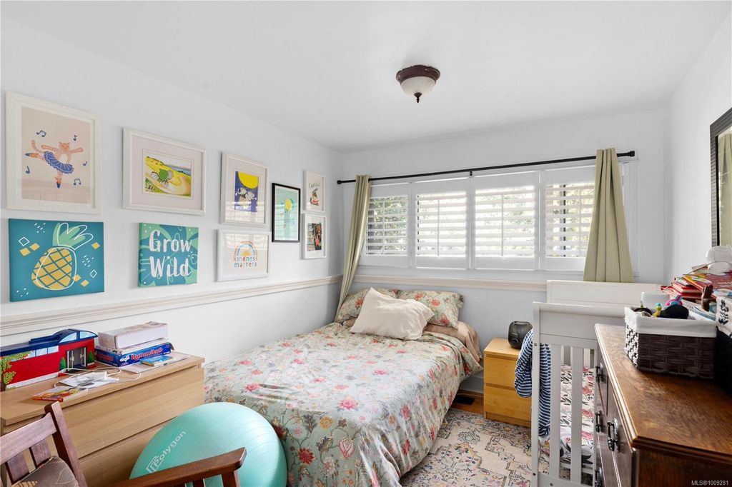 listing image 16048897684360486072