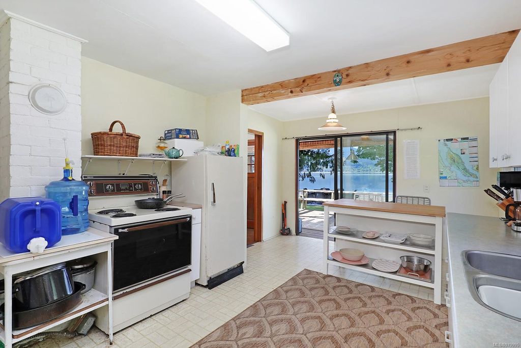 listing image 16049889308605535866