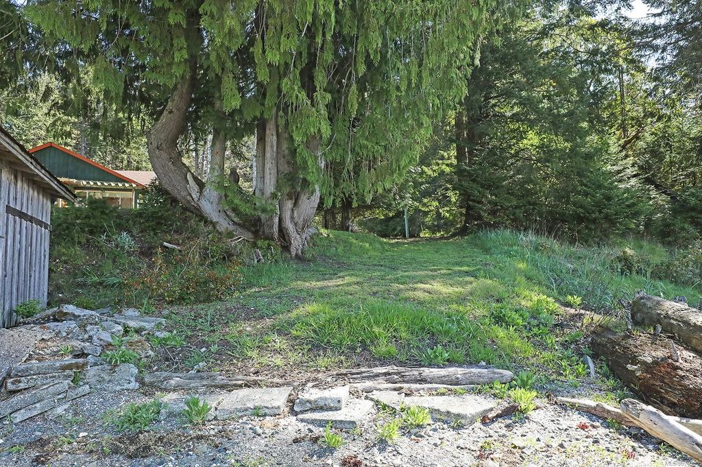 listing image 16042955426205160518