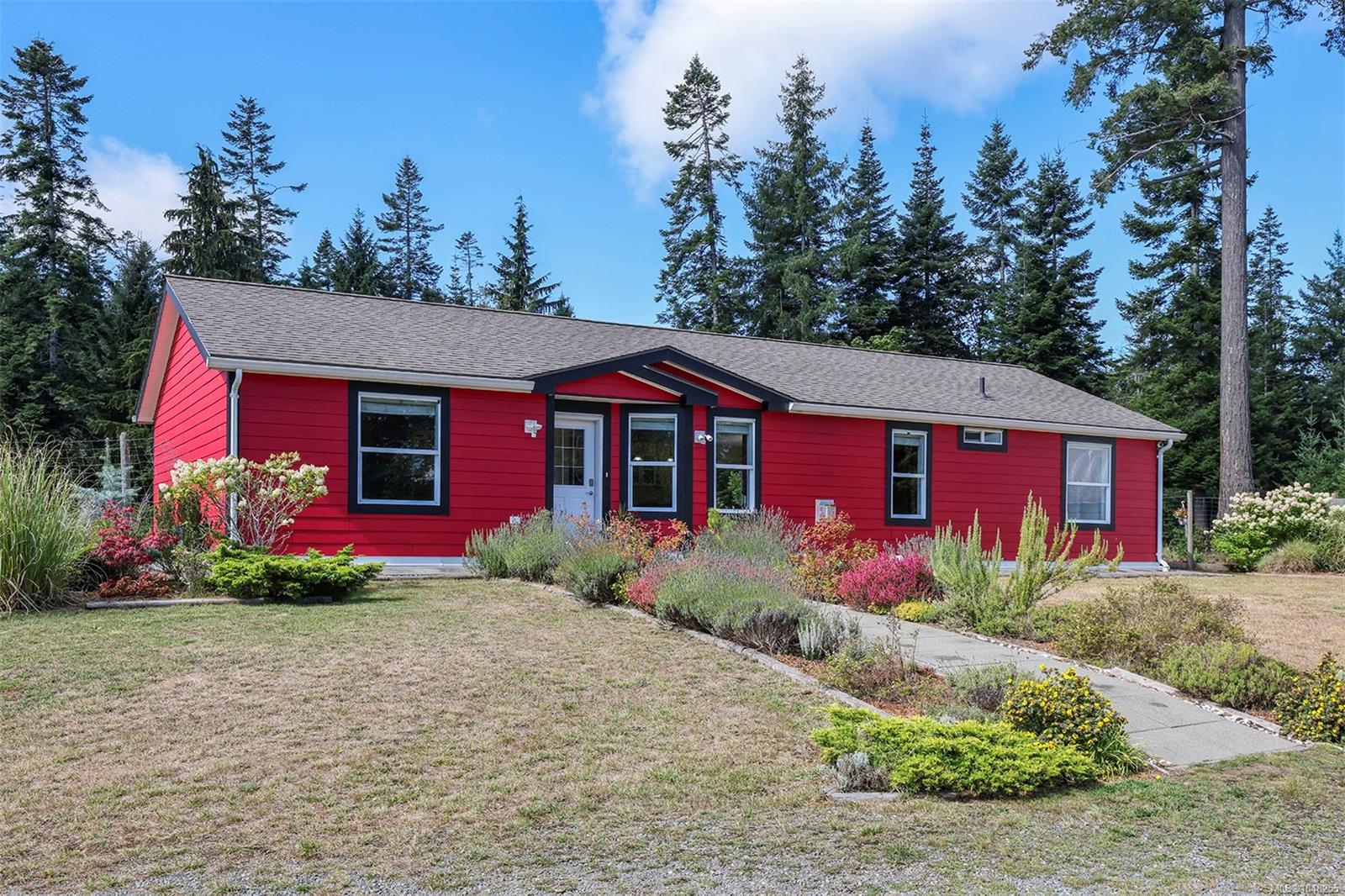 4114 Island Hwy S
