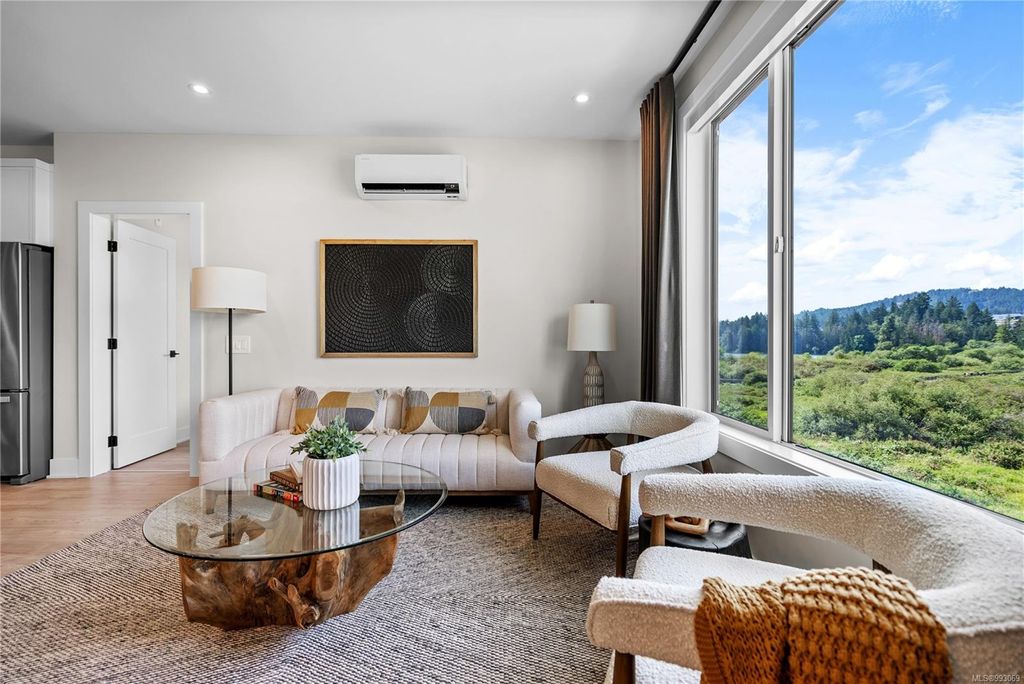 listing image 16041209406510066815