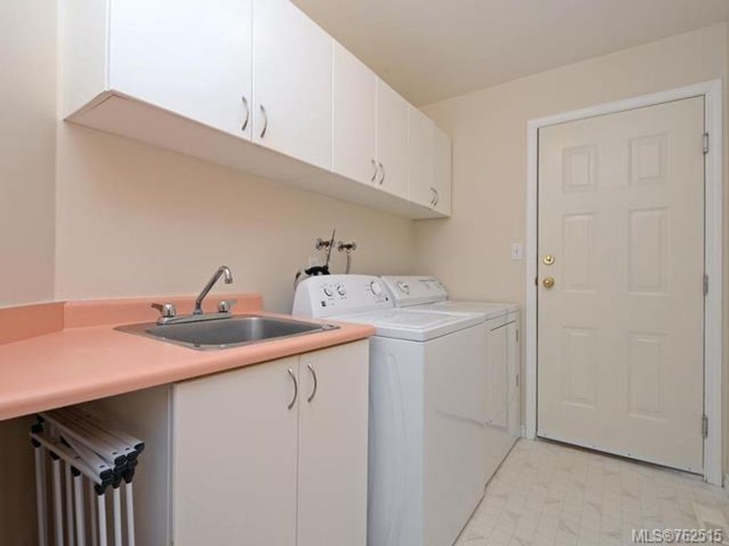listing image 16040205776691966817