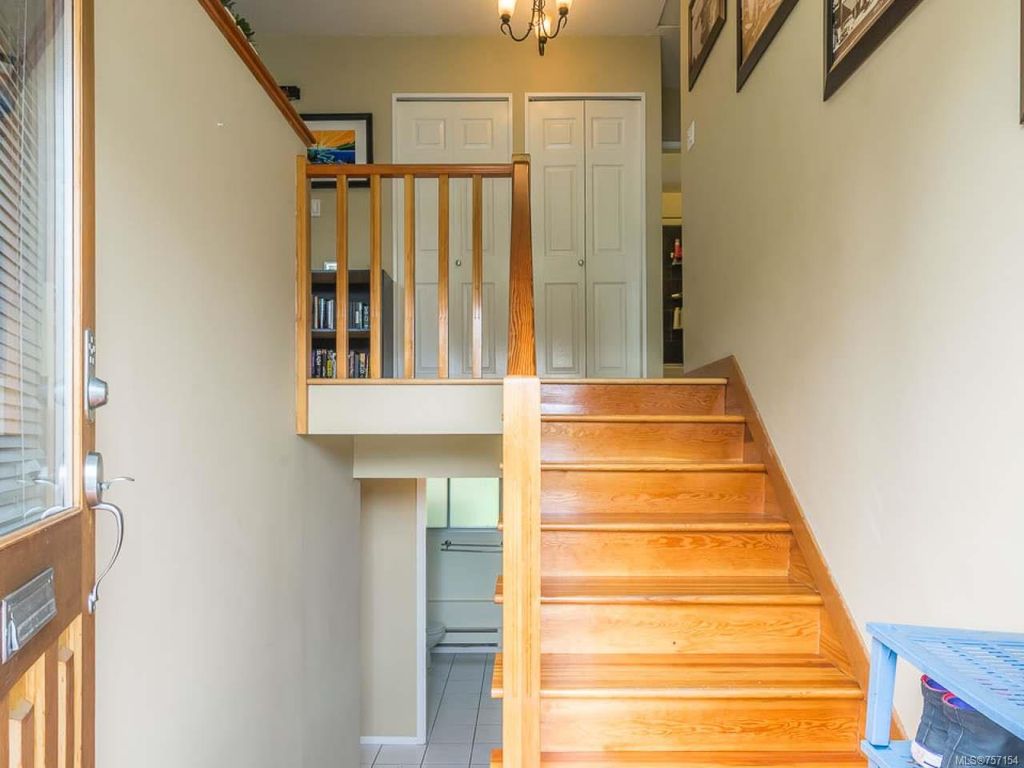 listing image 16044555659185356987