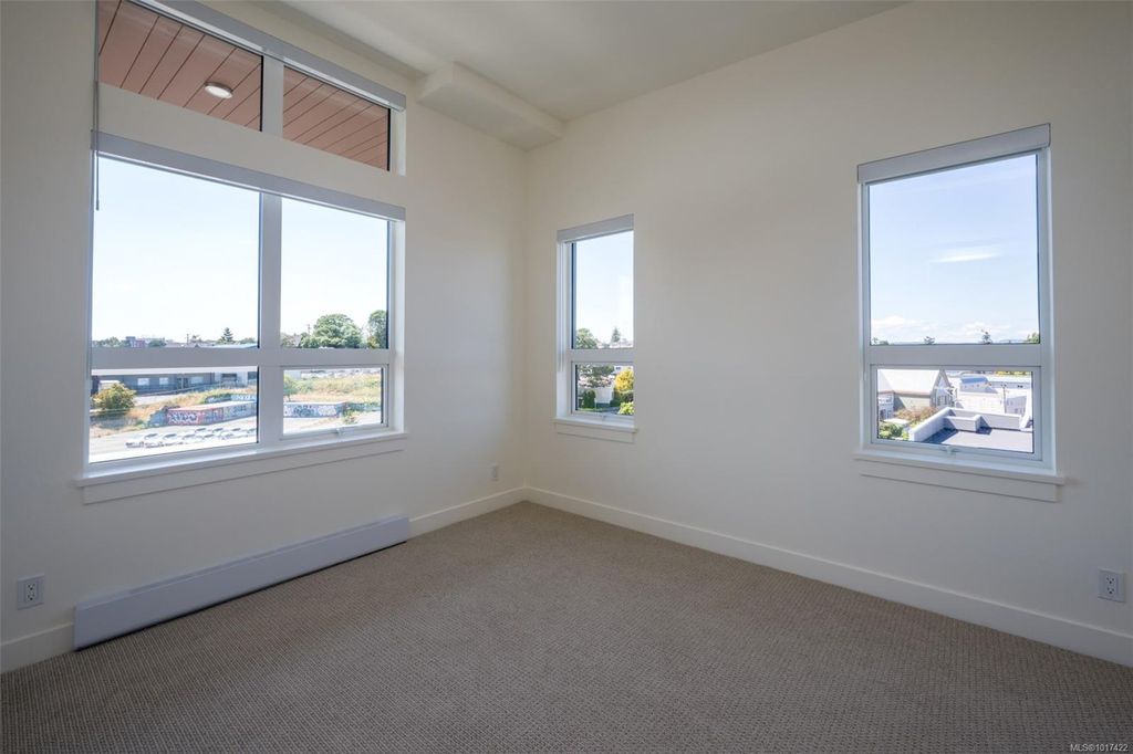 listing image 16044046822431147041