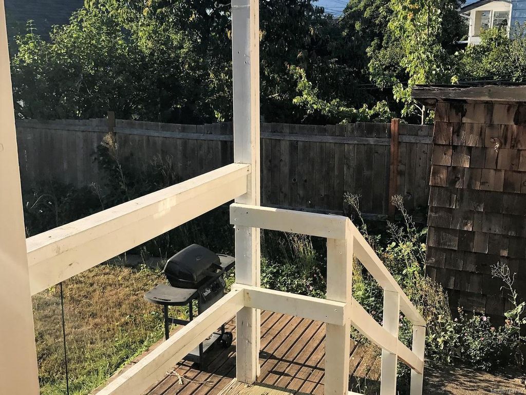 listing image 16047482758638436992