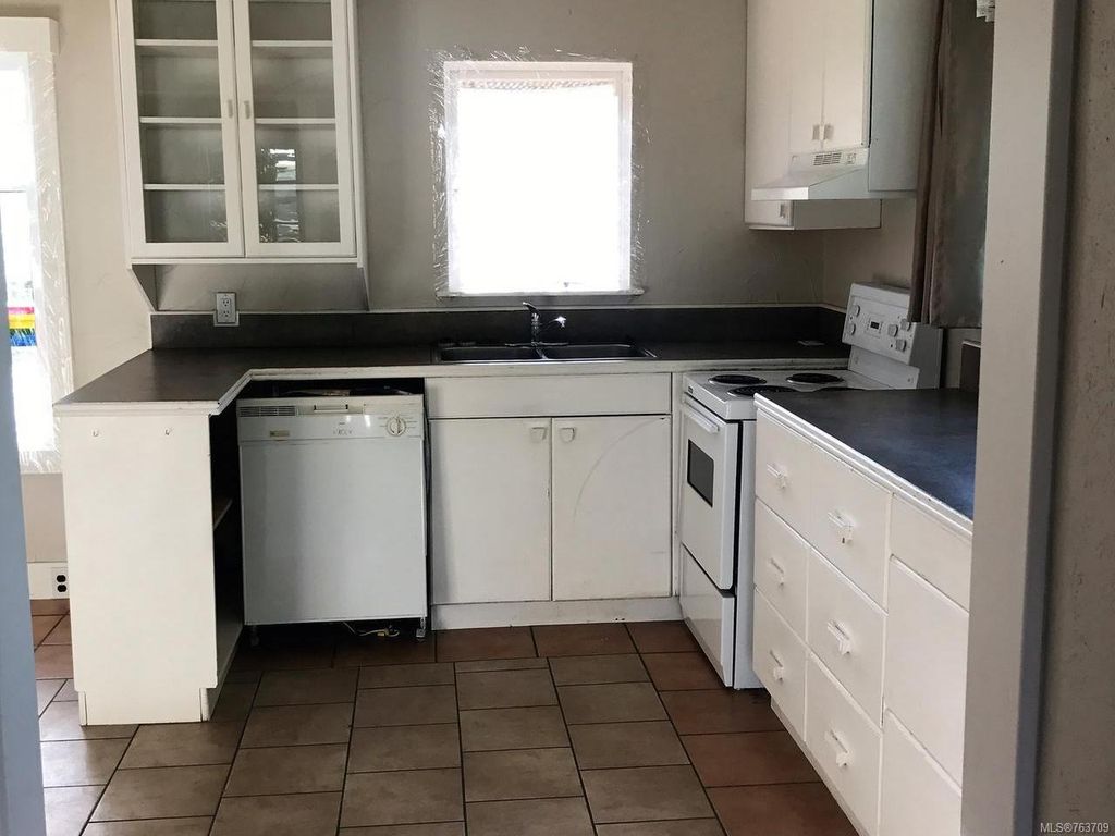 listing image 16042455745570472482