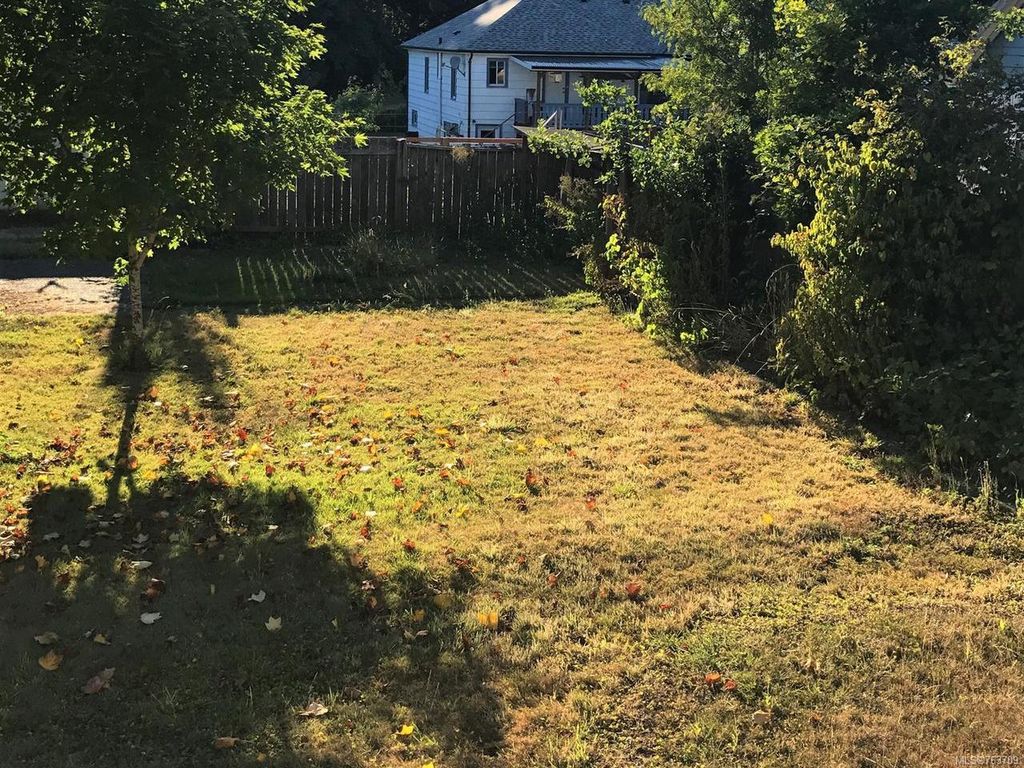 listing image 16044337809130830899