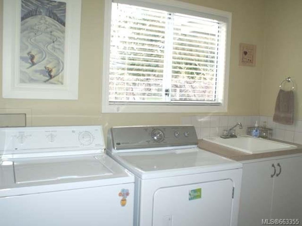 listing image 16040894769166417034