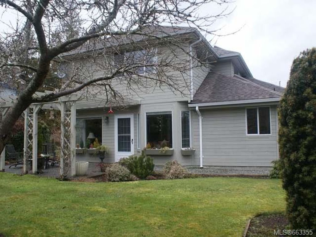 listing image 16042252337807712371