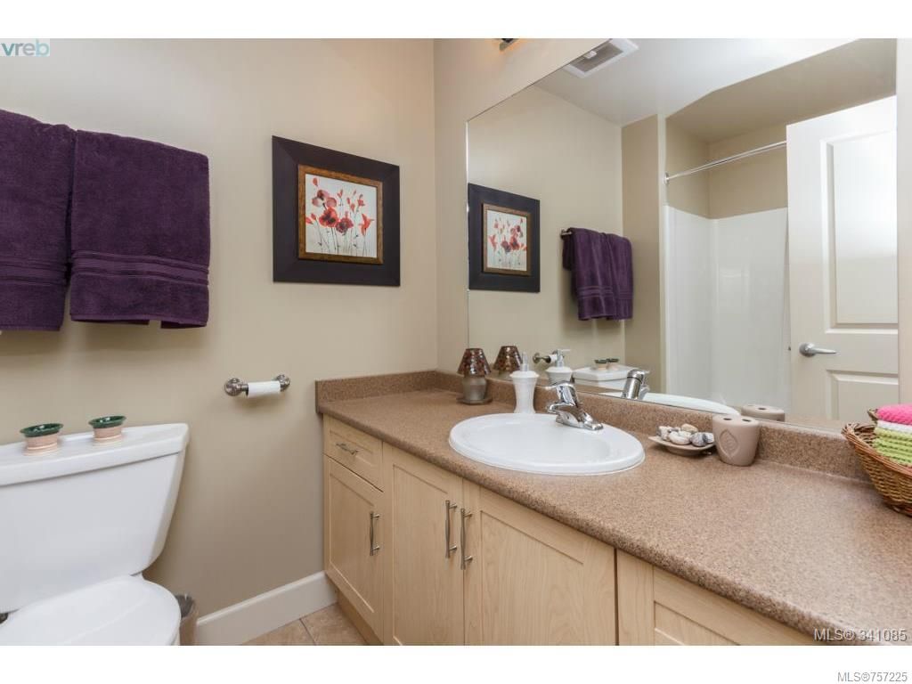 listing image 16046232053741873965