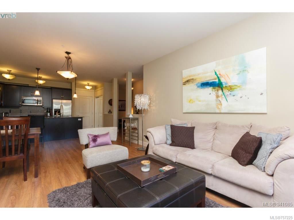 listing image 16045209978141076875