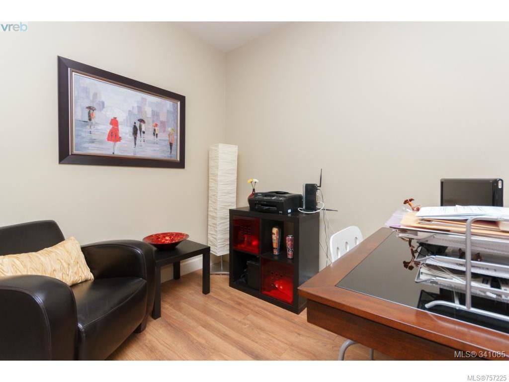 listing image 16042103532897072626