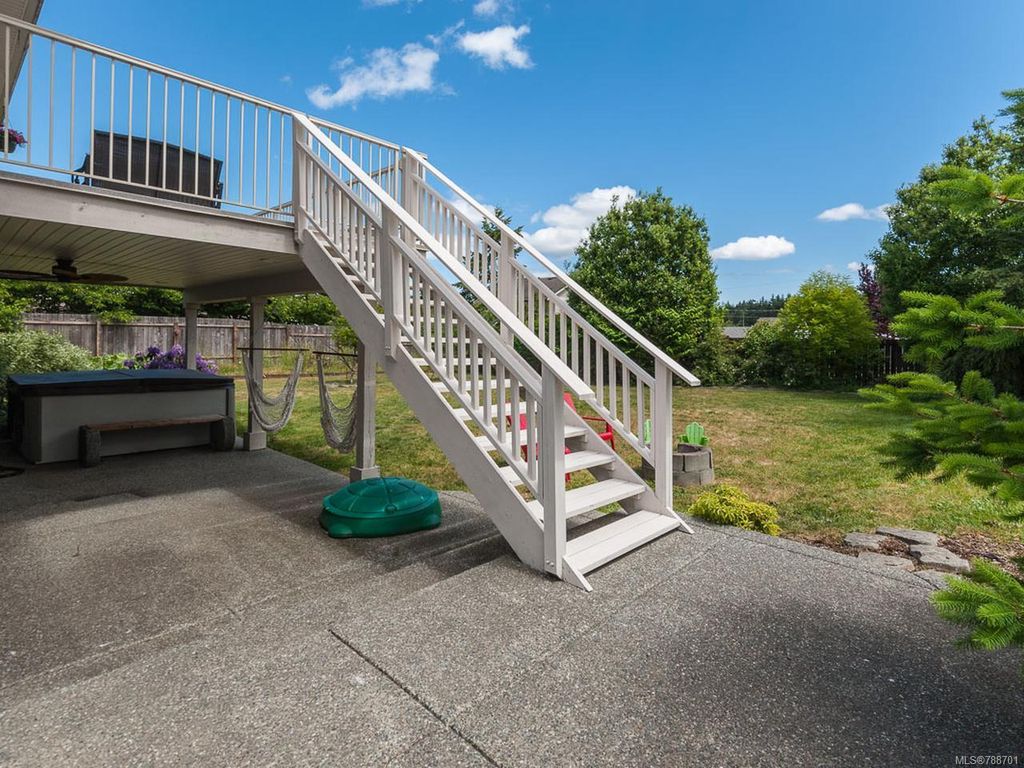 listing image 16040684206408680659