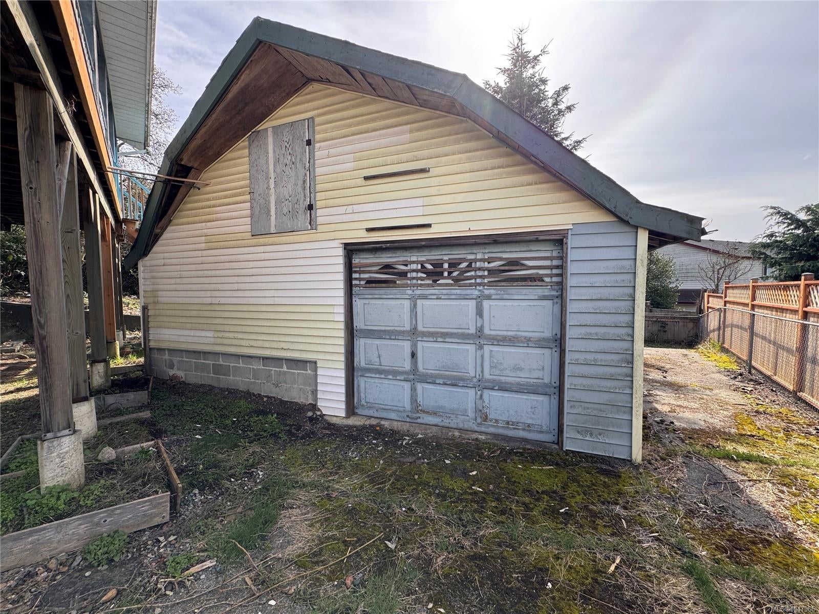 349 Rockland Rd