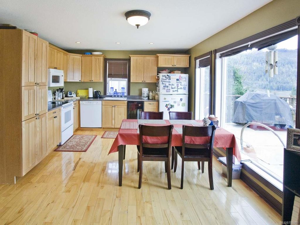 listing image 16044373660020658025