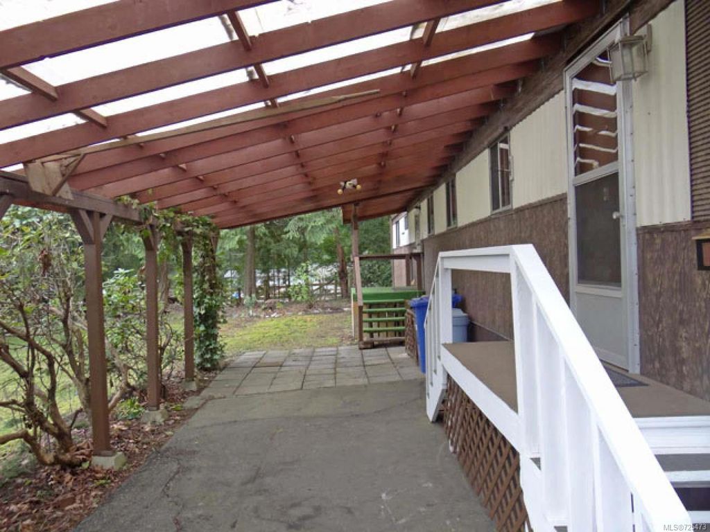 listing image 16049222630242213653