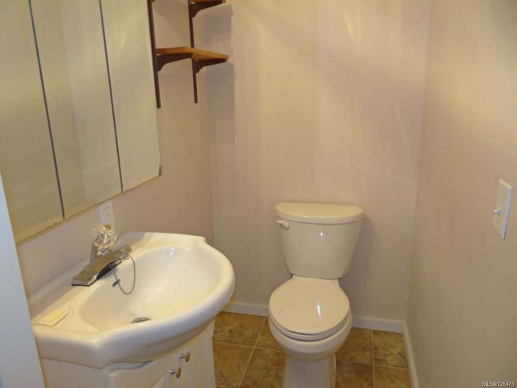 listing image 16043397363008844135
