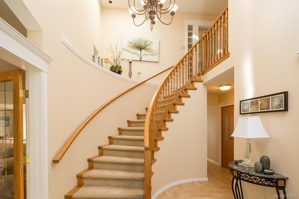 listing image 16047518070086040678