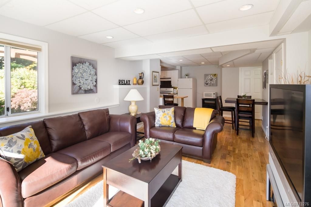 listing image 16045545308540917131