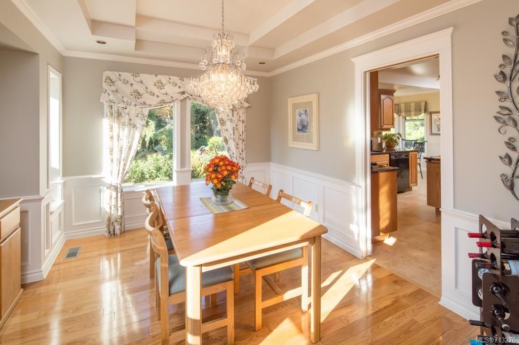 listing image 16048103413491777553