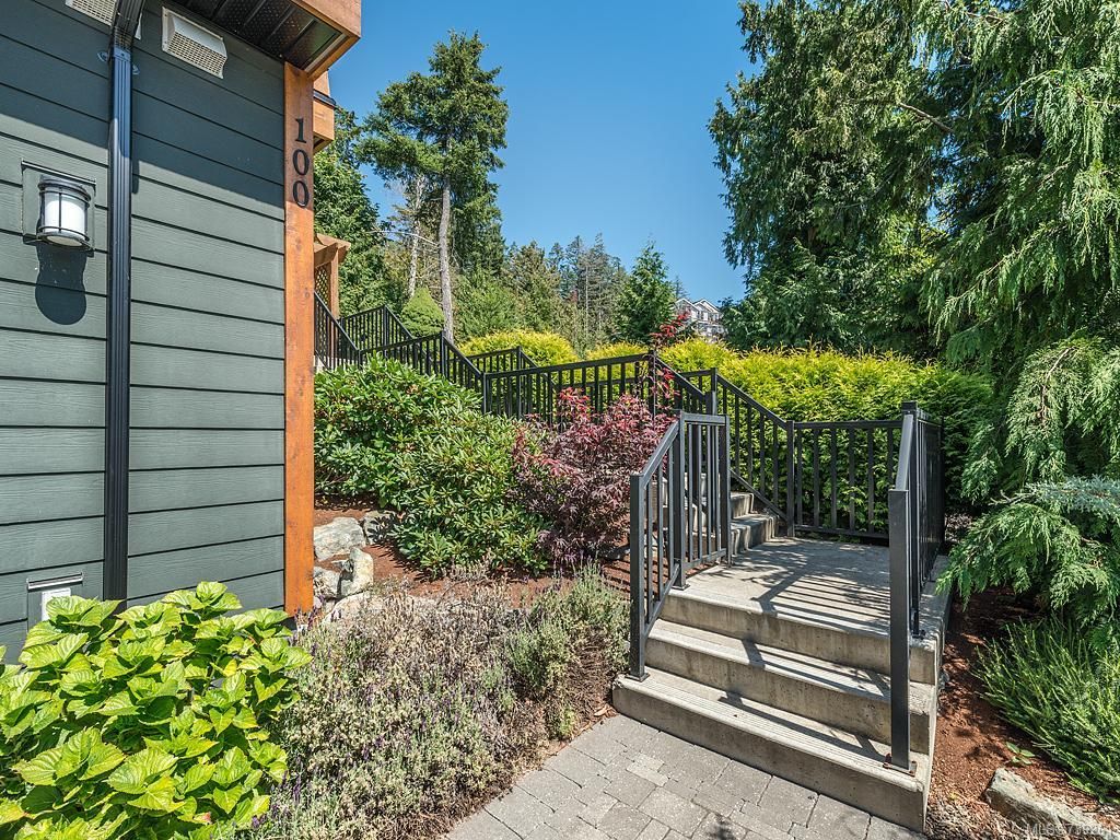 listing image 16044917749388474131