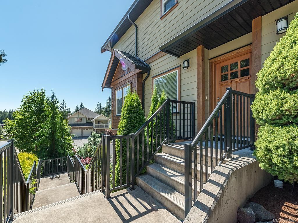 listing image 16046359193105356883