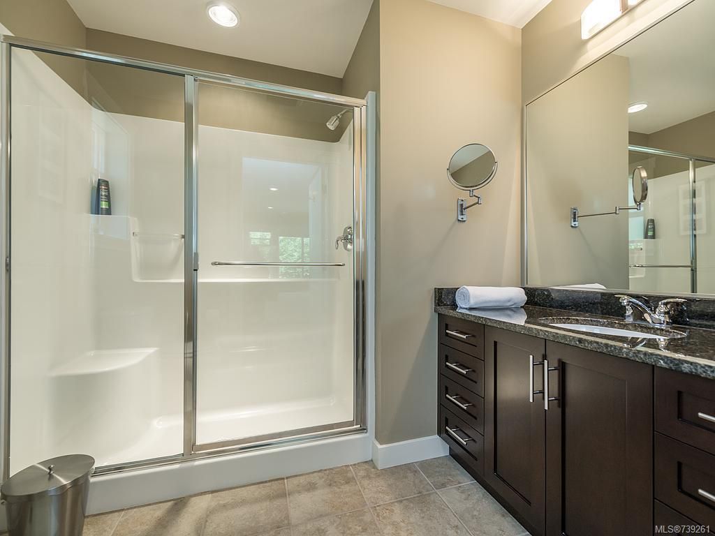 listing image 16046042369765125730