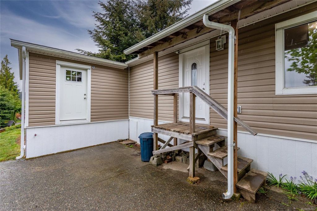 listing image 16048040009298318658