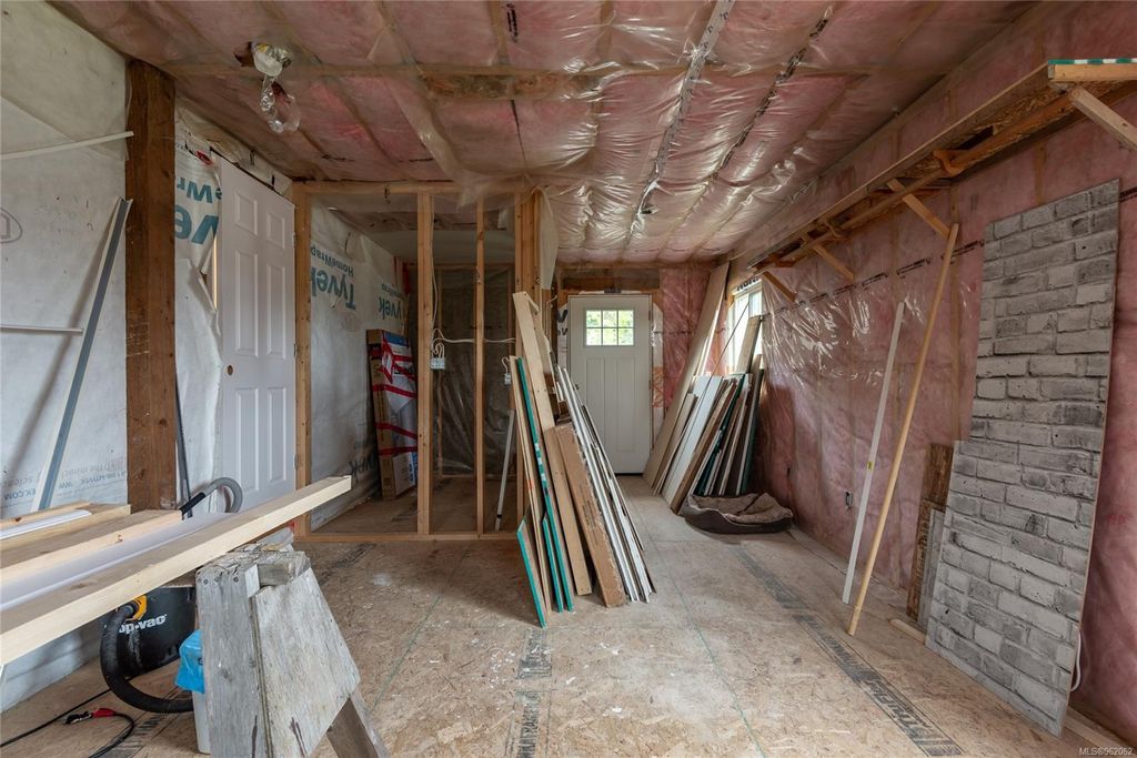 listing image 16048113212534119884