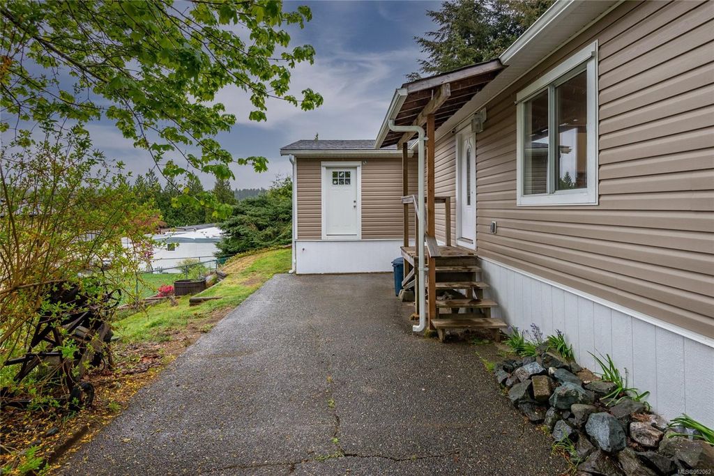 listing image 16047156430617285703