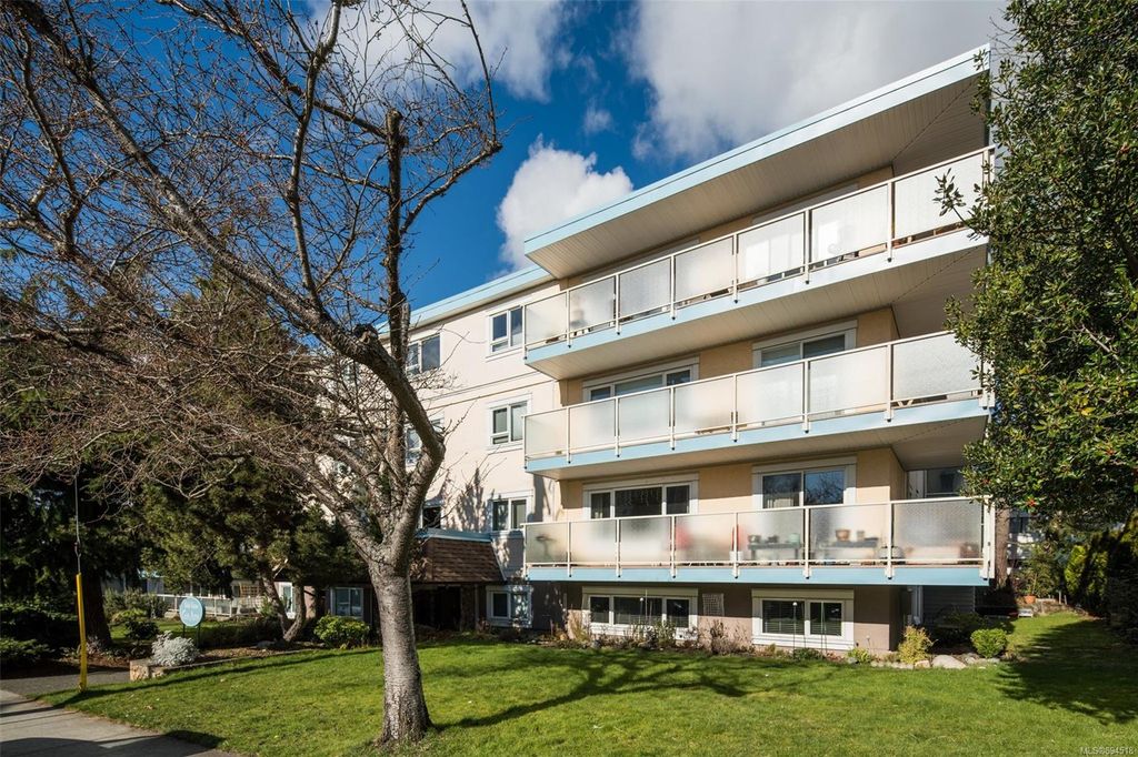 listing image 16042701658056560394