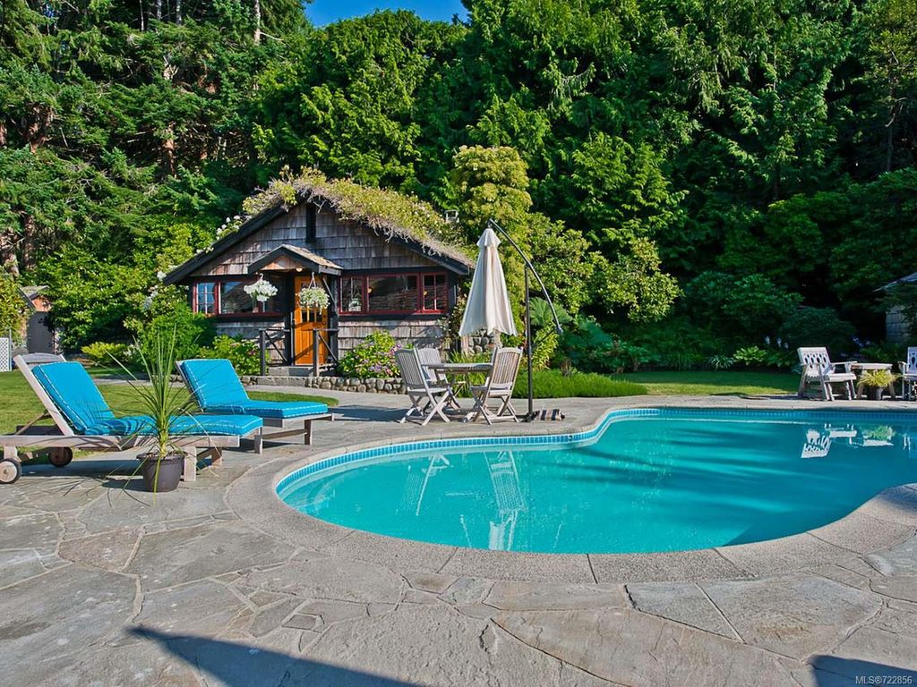 listing image 16041329118647466371