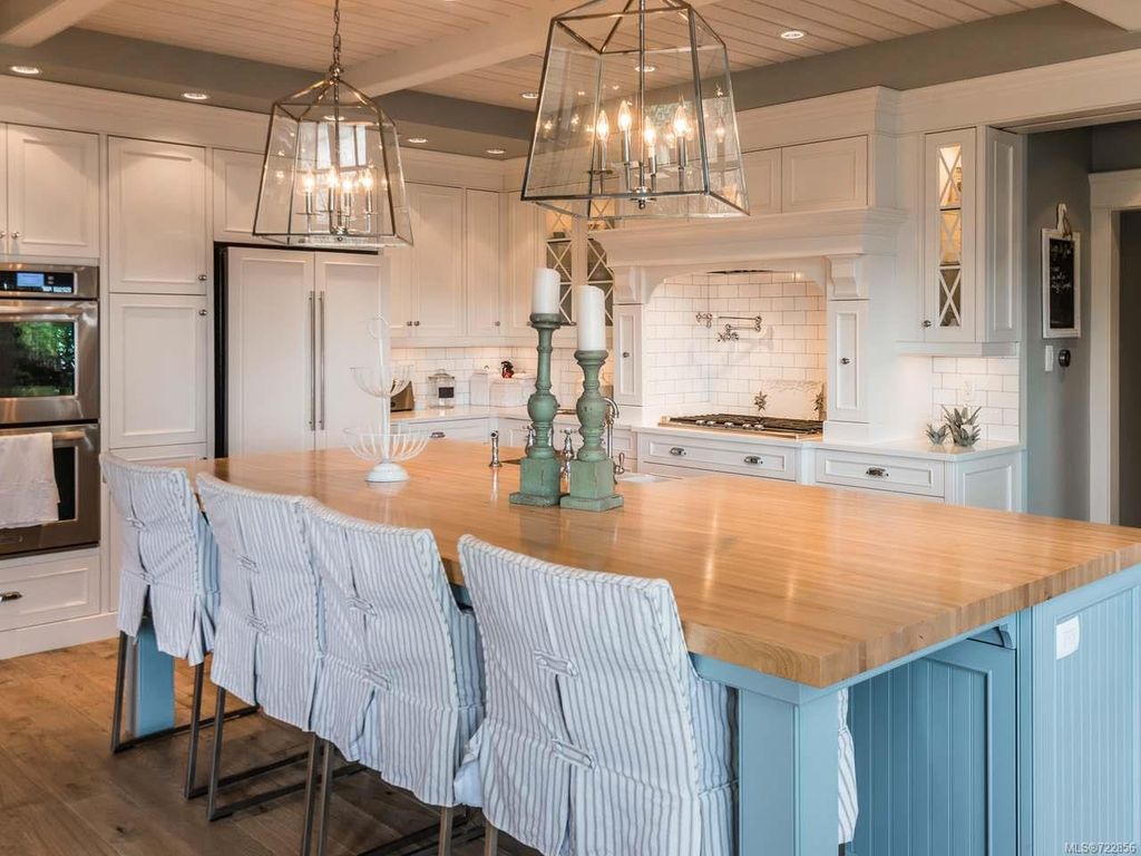 listing image 16043845359163391328