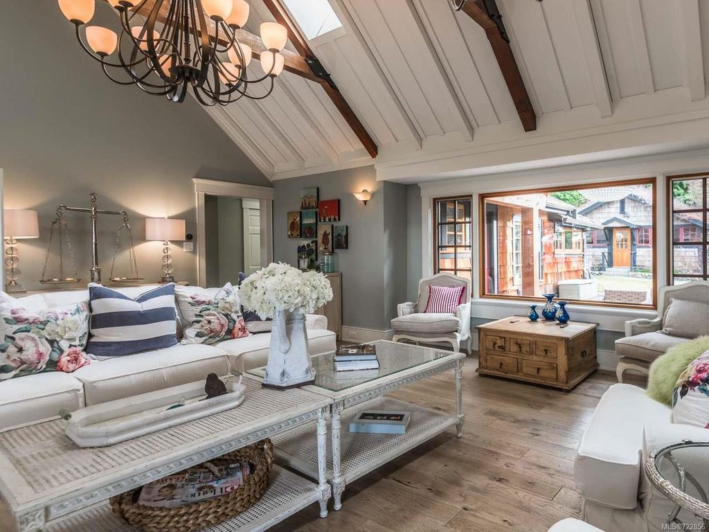 listing image 16045340254310300652