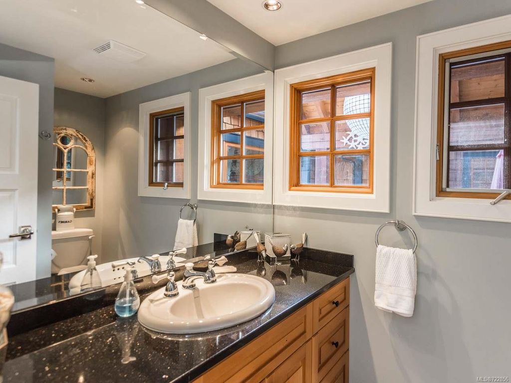 listing image 16043790567344118480