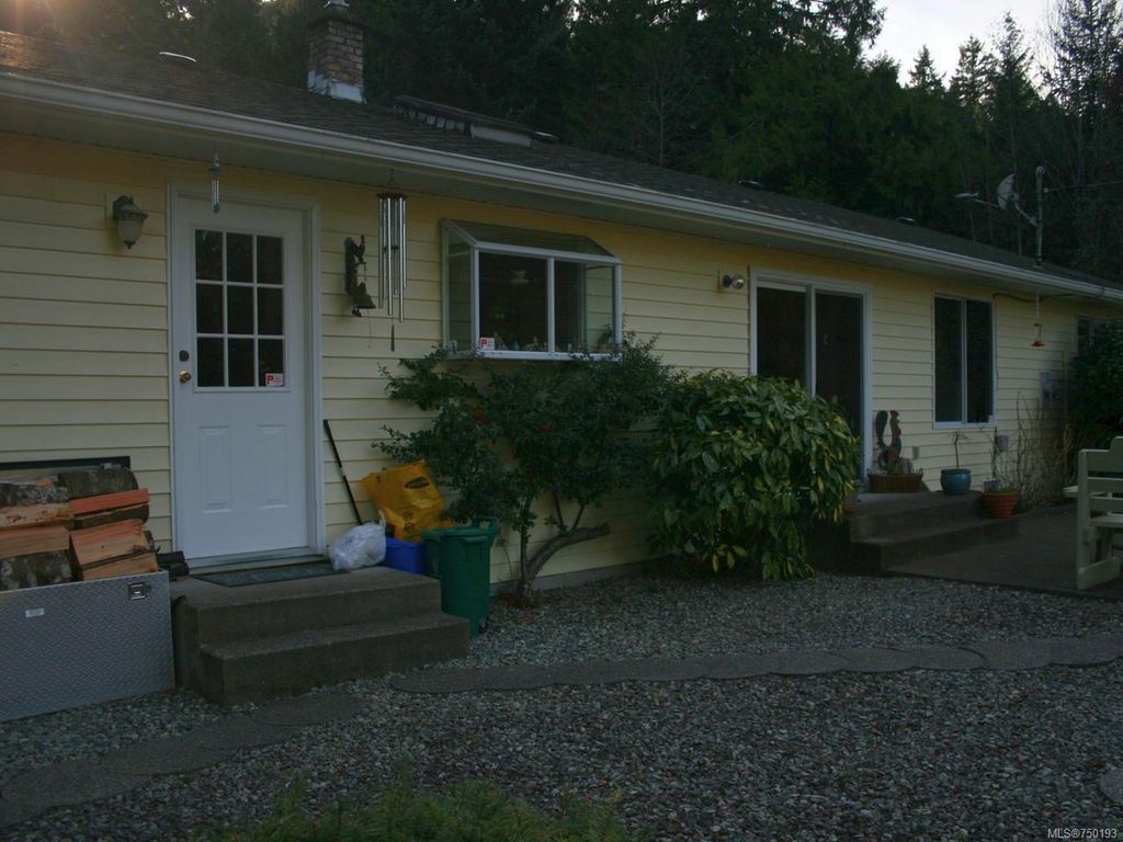 listing image 16049476591132545799