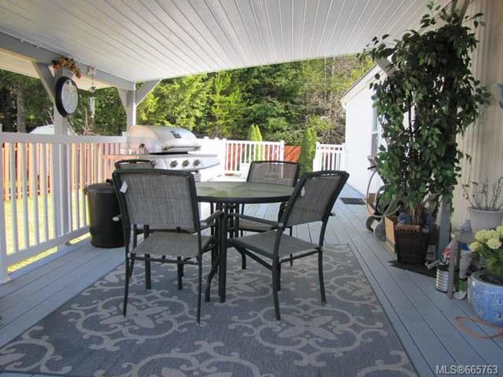listing image 16040624250349146545