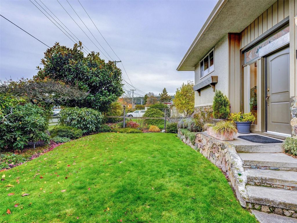 listing image 16049712415369132914