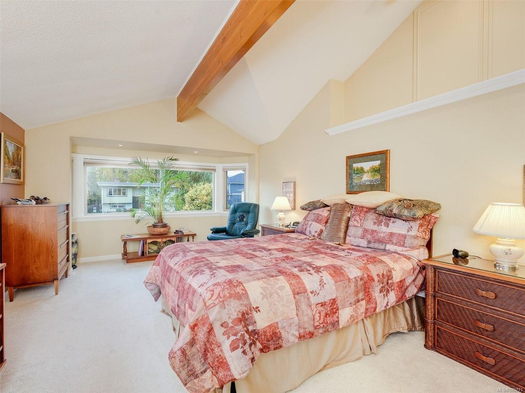 listing image 16043720189156347847