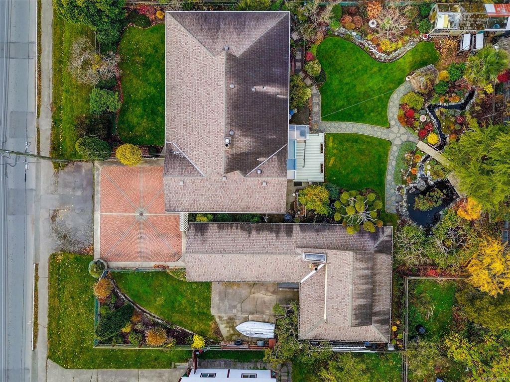 listing image 16049628899720128931