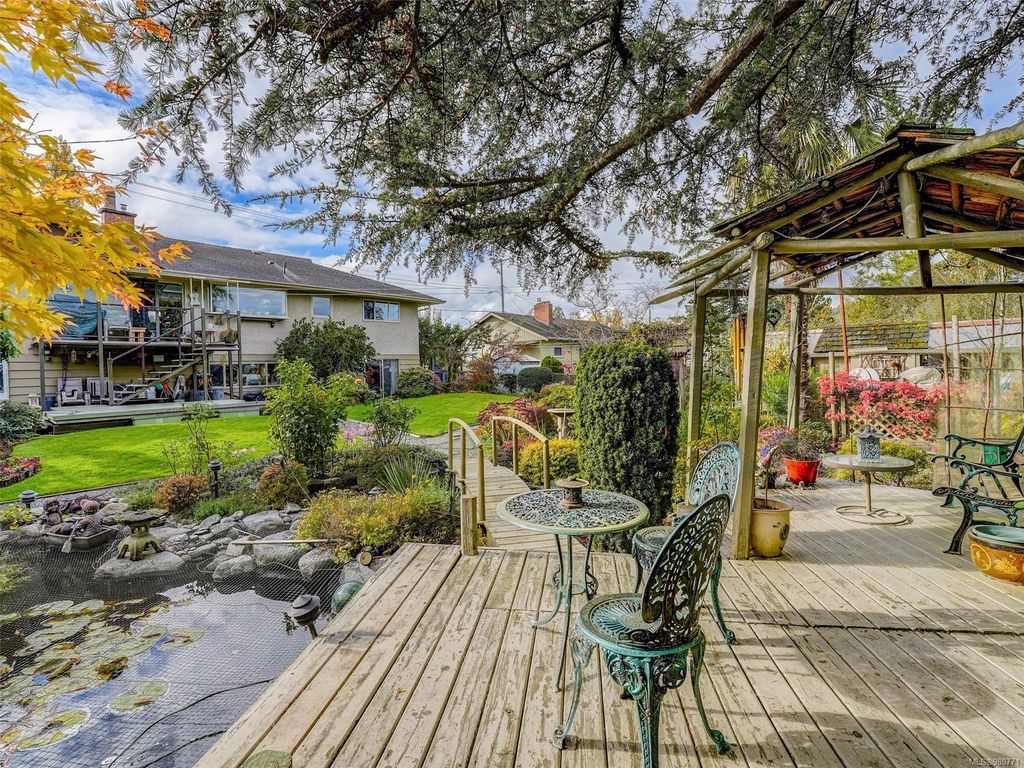 listing image 16048909973078821913