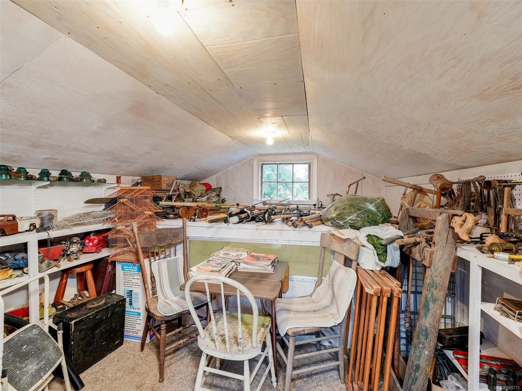 listing image 16044808035651060829