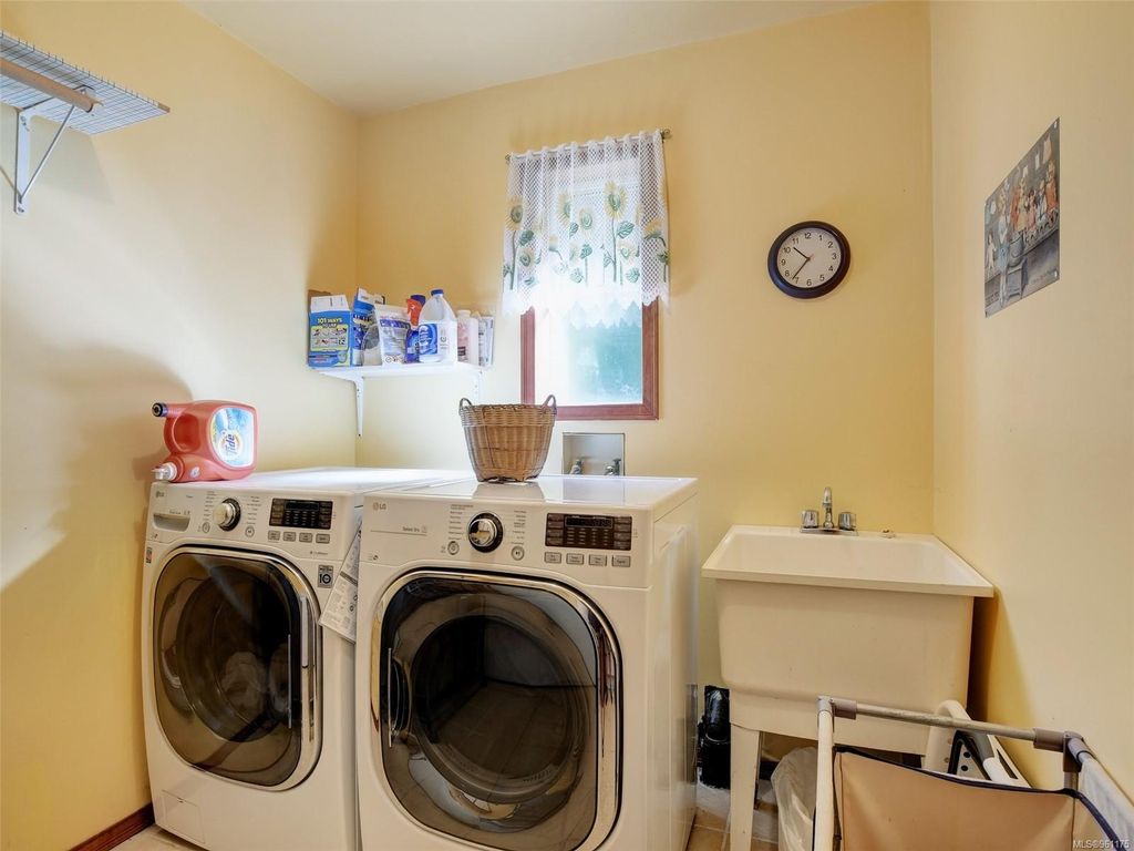 listing image 16045555398032705625