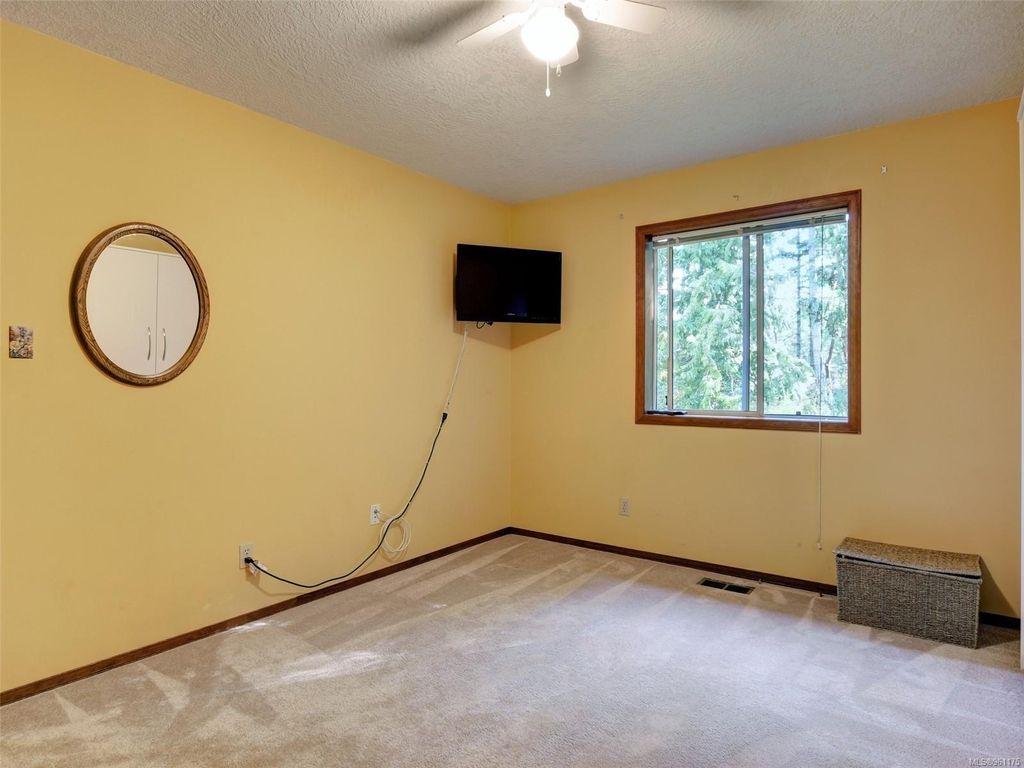 listing image 16046037096822788877