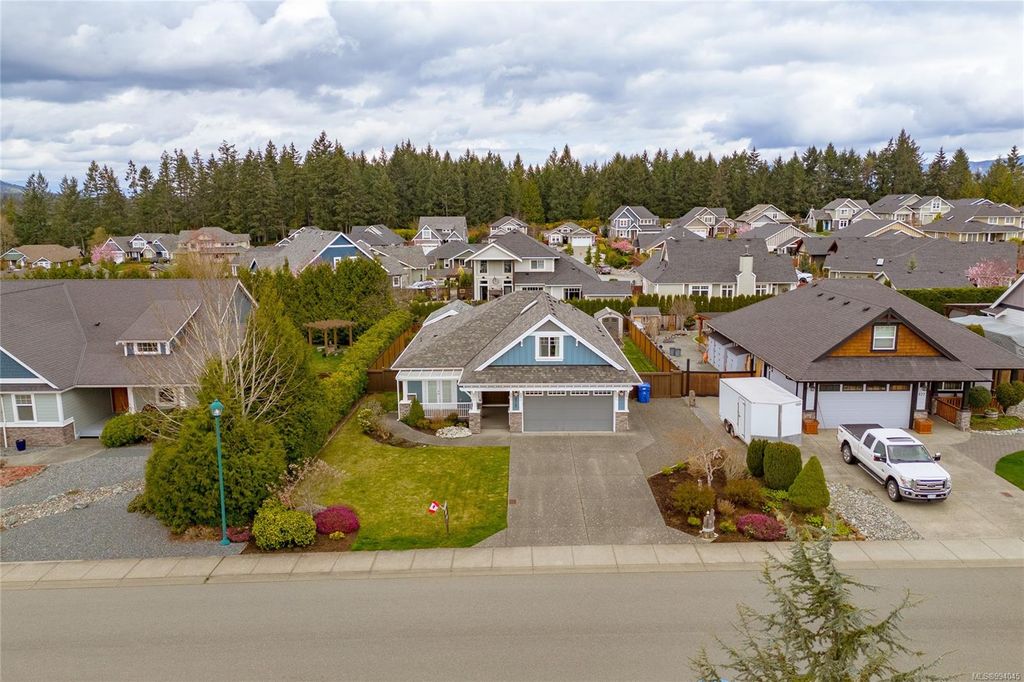 listing image 16048174825353854321