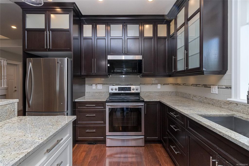 listing image 16040257201903667885