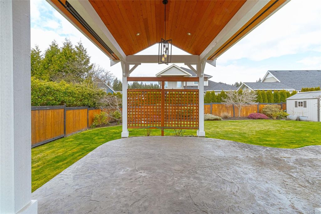 listing image 16041362485076533937