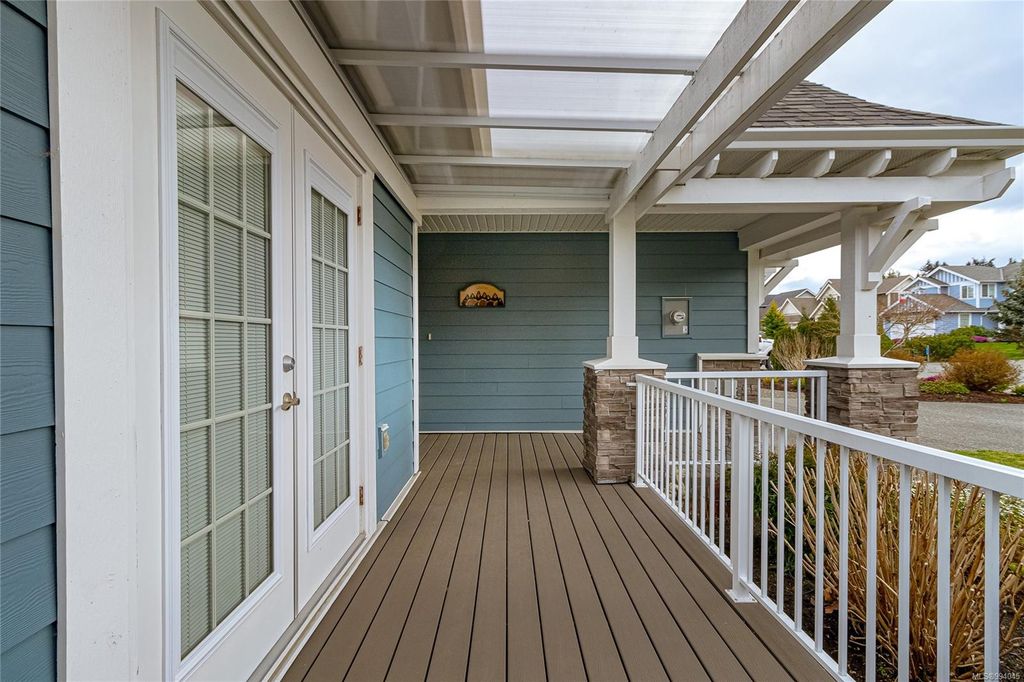 listing image 16042398977844614778