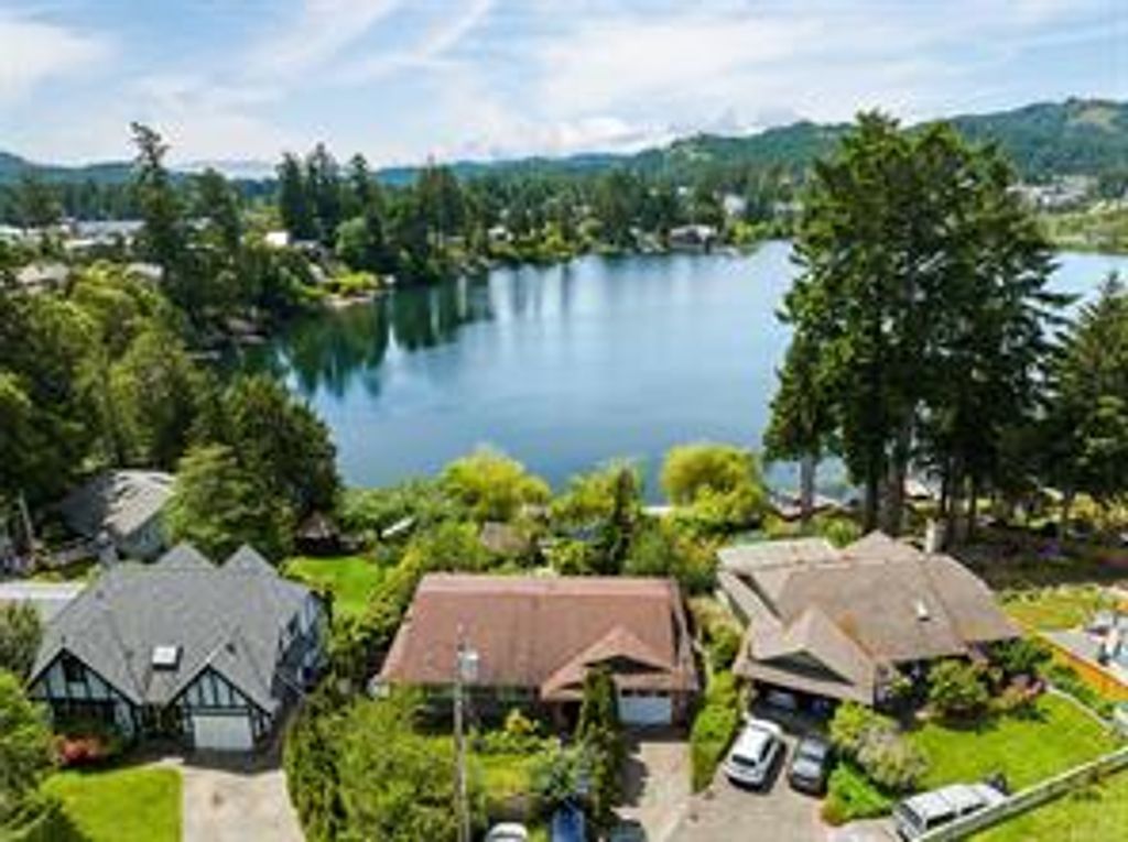 listing image 16041189865423914108