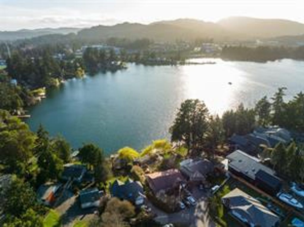 listing image 16041145414526527509